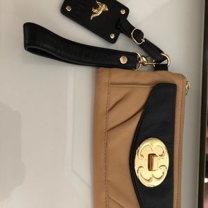 Leather oversized wristlet